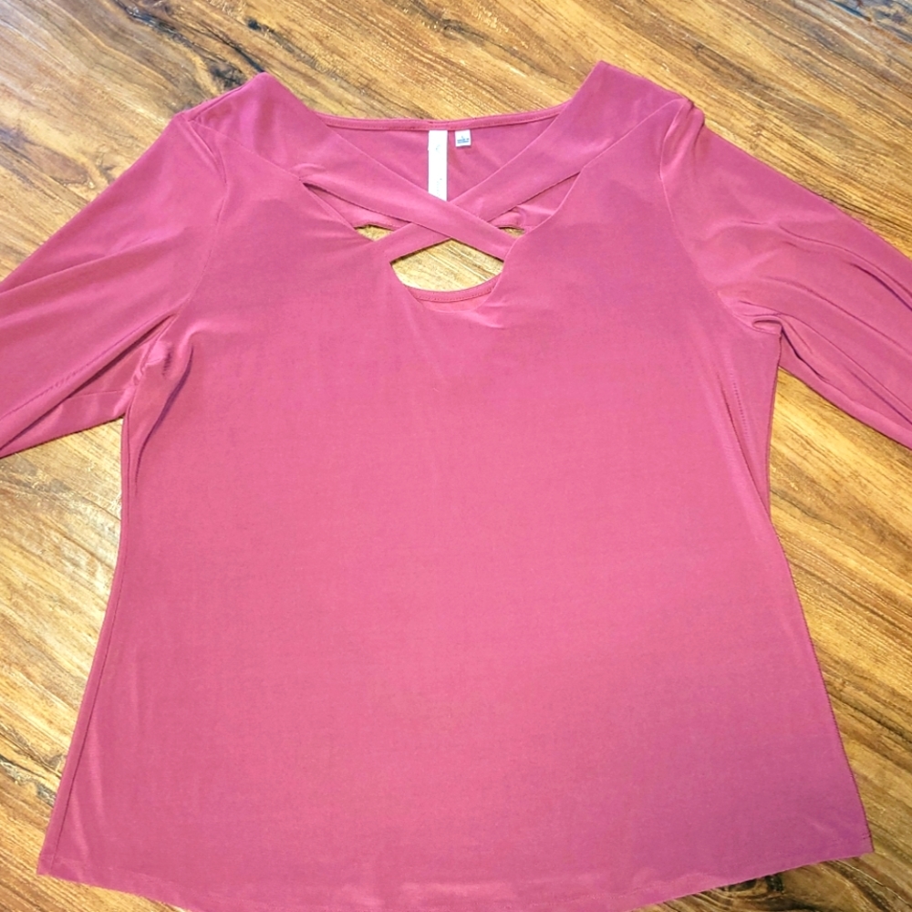 NY Collection burgundy shirt